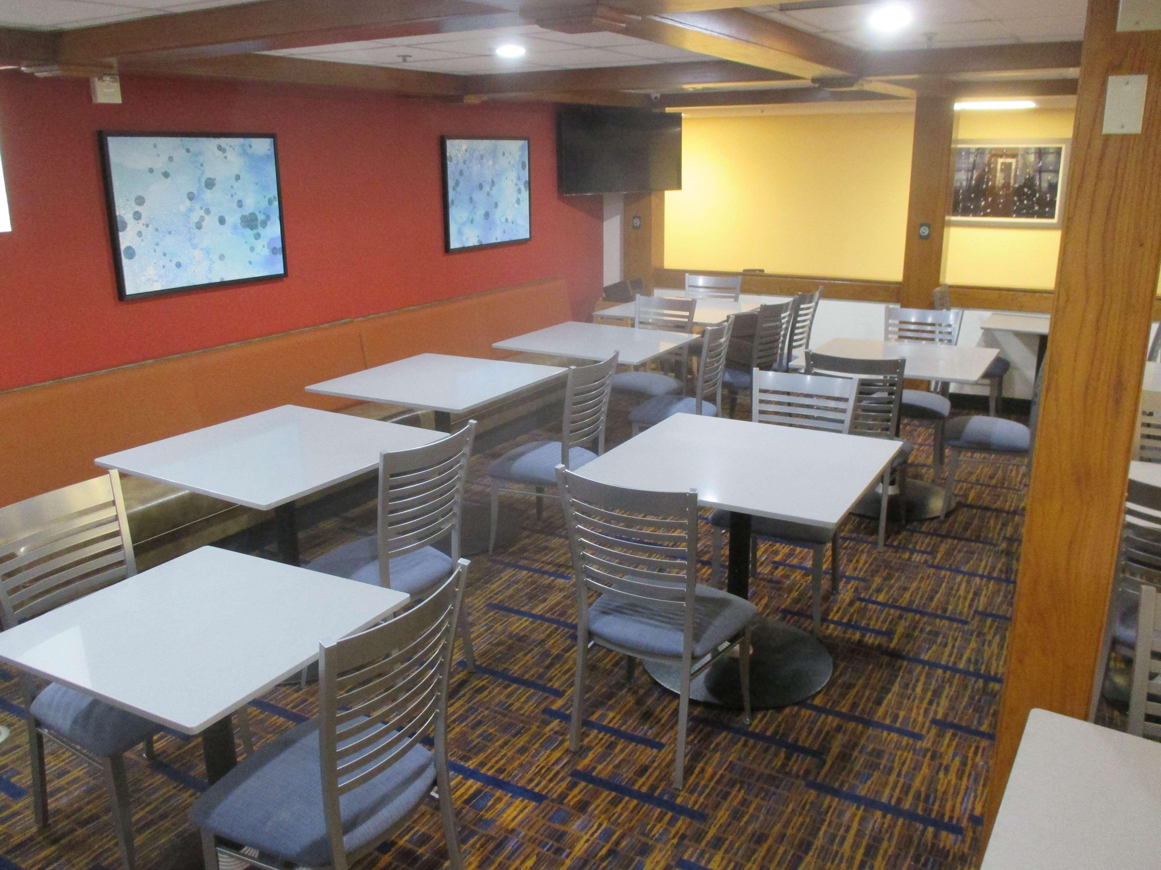 Best Western Benton Harbor - St. Joseph Екстер'єр фото